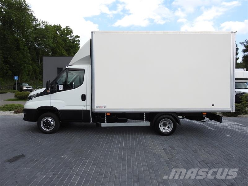 Iveco DAILY 35S14 8 PALLETS CRUISE CONTROL TWIN WHEELS Skriňová nadstavba