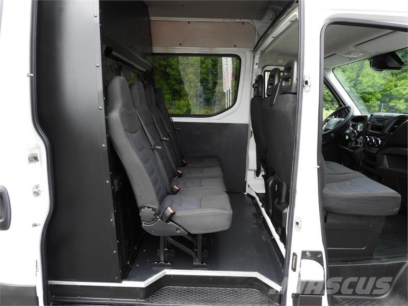 Iveco DAILY  35S16 BOX DELIVERY VAN 7 SEATS AUTOMATIC شاحنة مقفلة