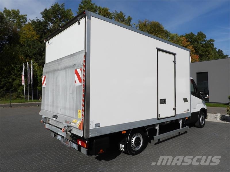 Iveco DAILY  35S16 BOX LIFT 8 PALLETS AIR CONDITIONING Furgons