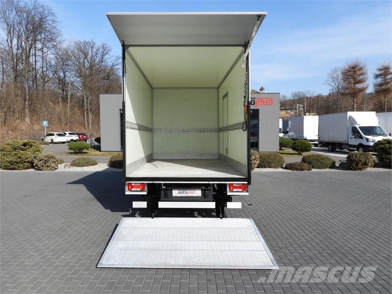 Iveco DAILY  35S16 CONNECT BOX LIFT 8 PALLETS Vehículos de caha cerrada