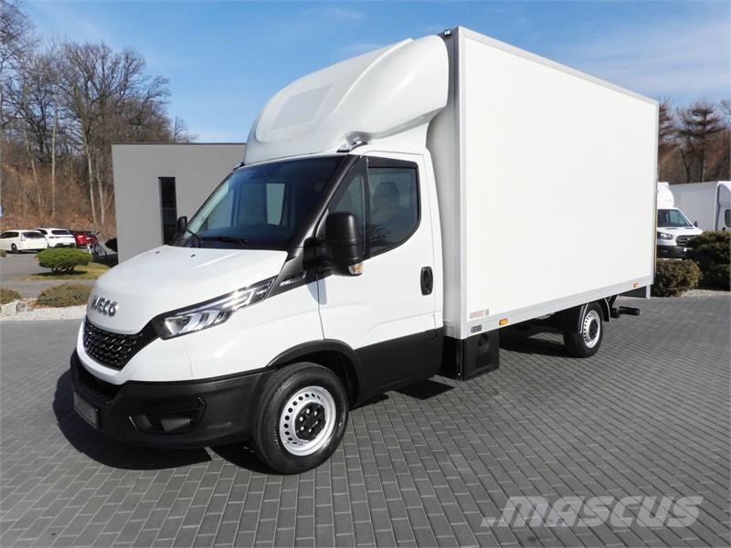 Iveco DAILY  35S16 CONNECT BOX LIFT 8 PALLETS Vehículos de caha cerrada