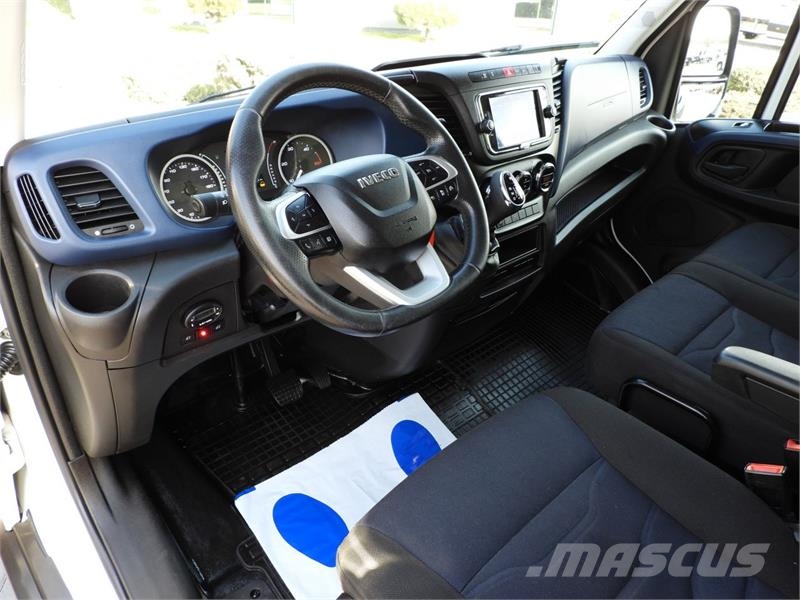 Iveco DAILY  35S16 CONNECT BOX LIFT 8 PALLETS Vehículos de caha cerrada