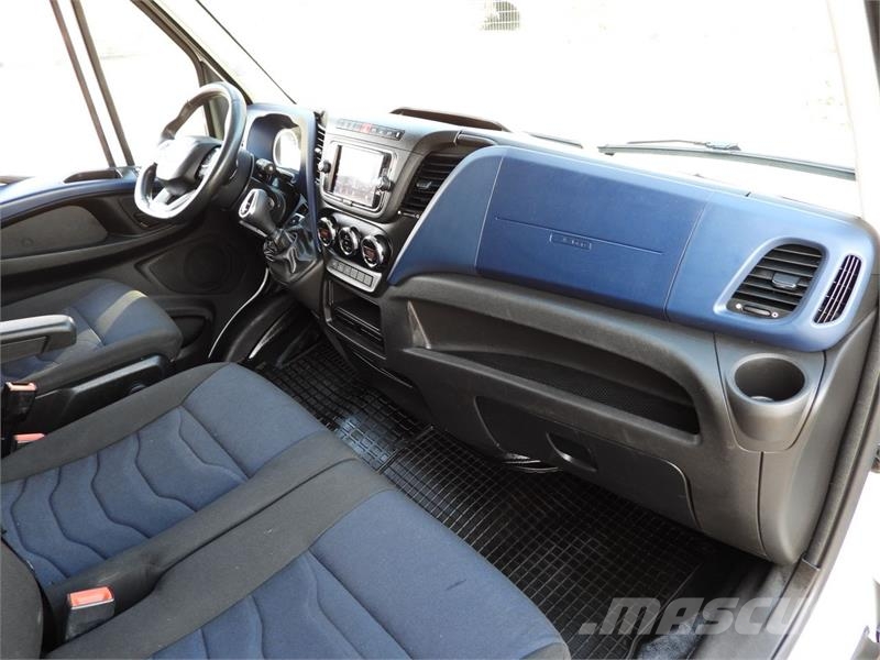 Iveco DAILY  35S16 CONNECT BOX LIFT 8 PALLETS Vehículos de caha cerrada