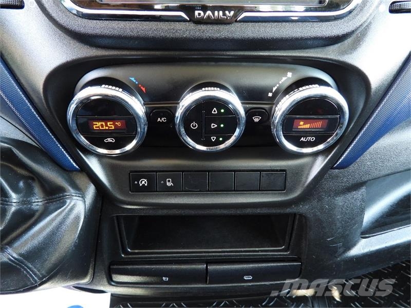 Iveco DAILY  35S16 STAKE BODY 8 PALLETS CRUISE CONTROL Caja abierta/laterales abatibles