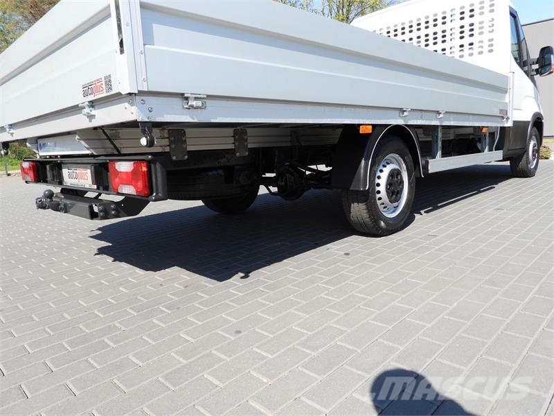 Iveco DAILY  35S16 STAKE BODY 8 PALLETS CRUISE CONTROL Caja abierta/laterales abatibles