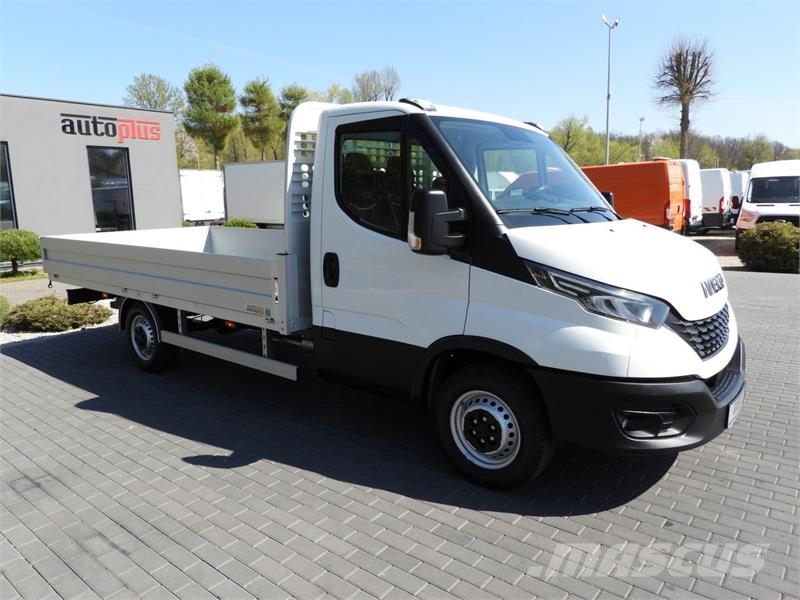 Iveco DAILY  35S16 STAKE BODY 8 PALLETS CRUISE CONTROL Caja abierta/laterales abatibles