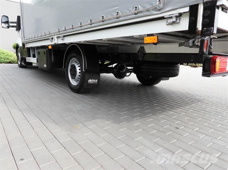 Iveco DAILY 35S16 TARPAULIN 10 PALLETS WEBASTO 박스 바디