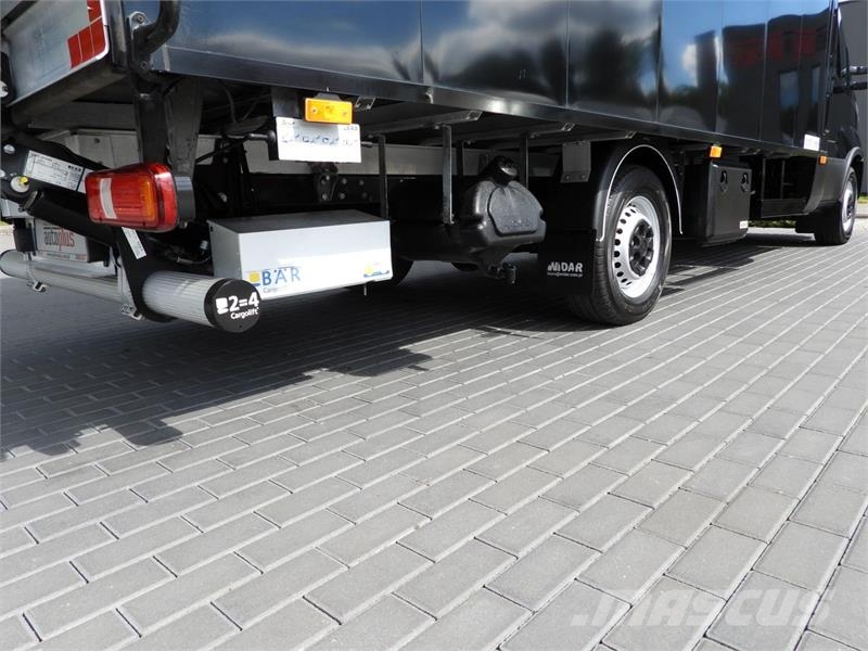 Iveco DAILY 35S18 BOX LIFT 8 PALLETS WEBASTO Kastenwagen