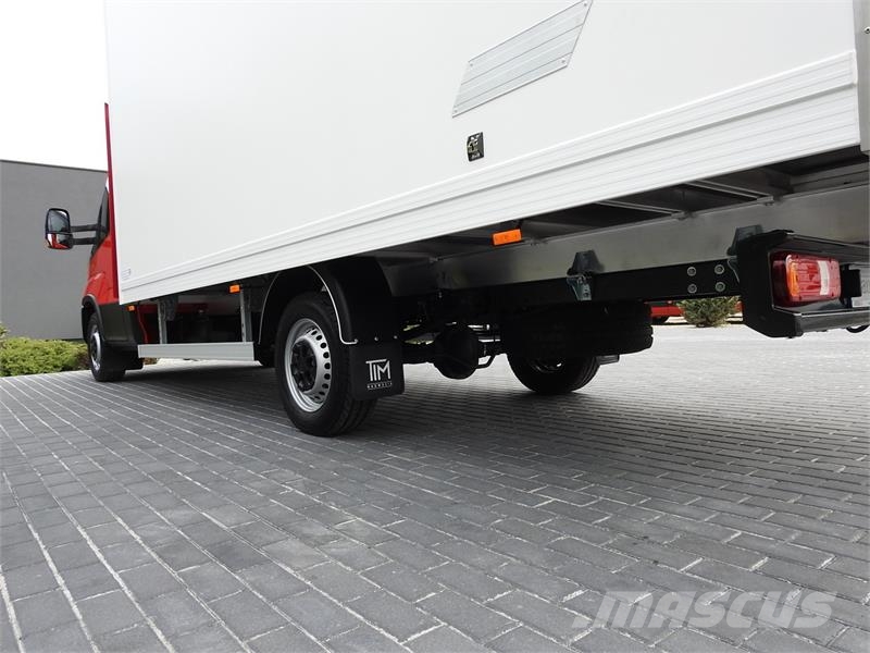 Iveco DAILY 35S18 NEW BOX 10 PALLETS CRUISE CONTROL Kastenwagen