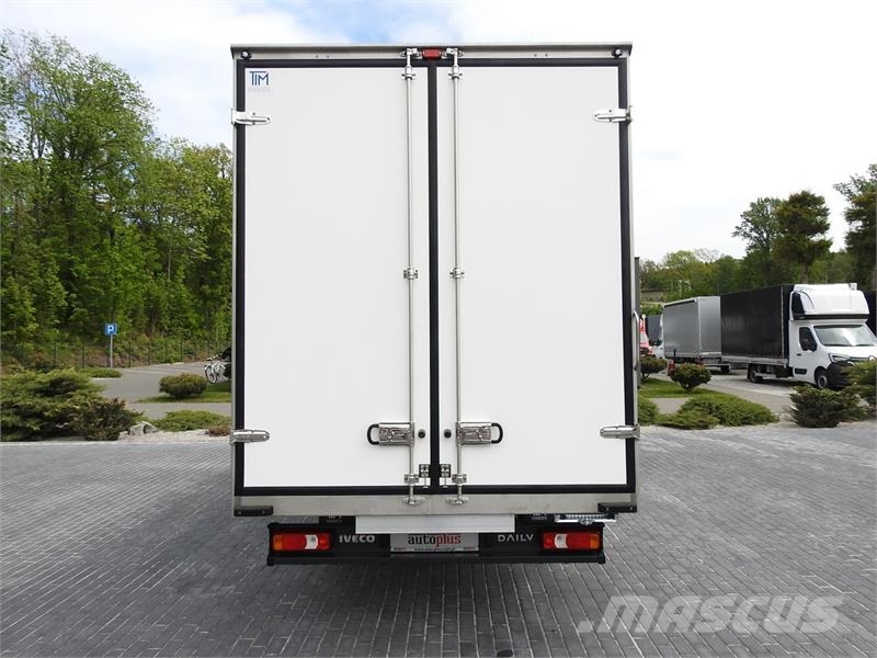 Iveco DAILY 35S18 NEW BOX 10 PALLETS CRUISE CONTROL Kastenwagen
