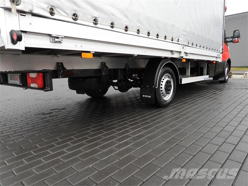 Iveco DAILY  35S18 TARPAULIN 10 PALLETS WEBASTO Vehículos de caha cerrada