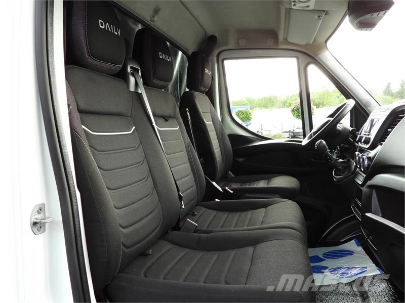 Iveco DAILY 35S18 TARPAULIN LIFT 8 PALLETS WEBASTO Kastenwagen