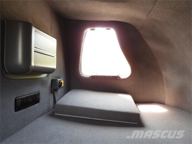 Iveco DAILY 35S18 TARPAULIN 10 PALLETS WEBASTO Kastenwagen