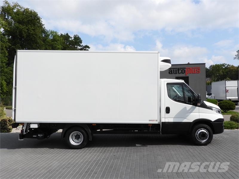 Iveco DAILY 70C17 REFRIGERATOR 1*C LIFT 9 PALLETS Hűtős
