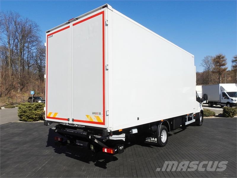 Iveco DAILY  70C18 BOX LIFT 14 PALLETS WEBASTO Kofferaufbau
