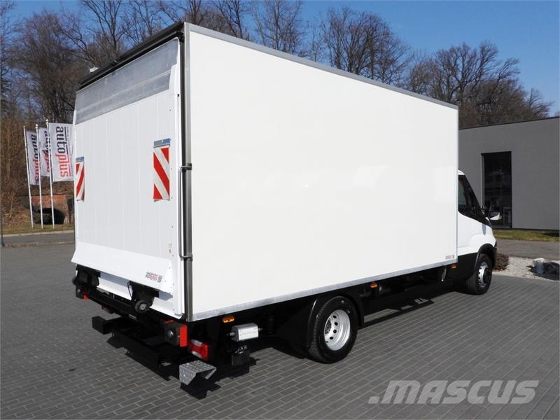 Iveco DAILY REGRIGERATOR BOX -10*C LIFT 9 PALLETS Temperature controlled trucks