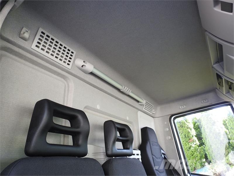 Iveco EUROCARGO 120 - 220 TARPAULIN LIFT 20 PALLETS Sanduk kamioni