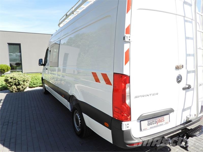 Mercedes-Benz SPRINTER  316 BOX DELIVERY VAN 7 SEATS شاحنة مقفلة