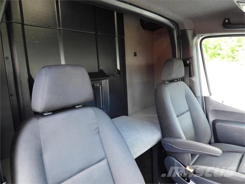Mercedes-Benz SPRINTER 316 TARPAULIN LIFT 10 PALLETS WEBASTO 車廂