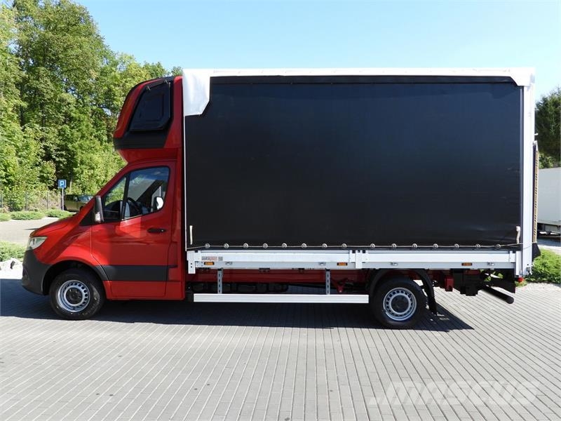 Mercedes-Benz SPRINTER 316 TARPAULIN LIFT 8 PALLETS WEBASTO Skříňová nástavba