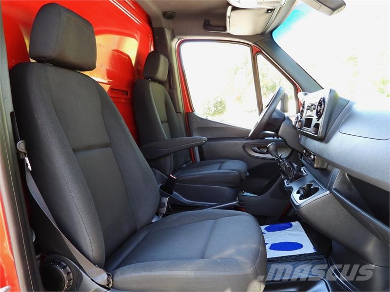 Mercedes-Benz SPRINTER 316 TARPAULIN LIFT 8 PALLETS WEBASTO Skříňová nástavba