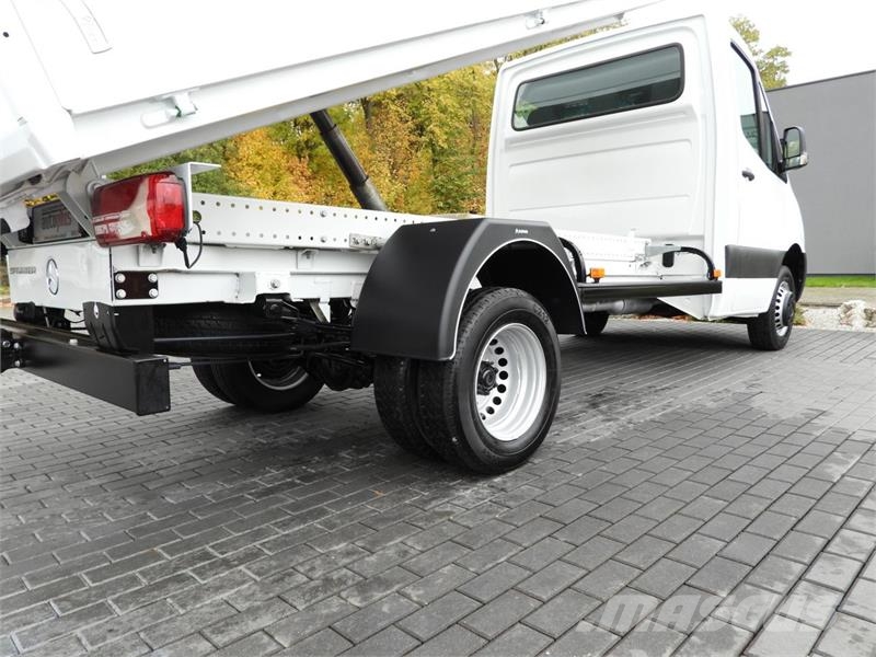 Mercedes-Benz SPRINTER 516 TIPPER CRUISE CONTROL TWIN WHEELS Sklápěcí dodávky