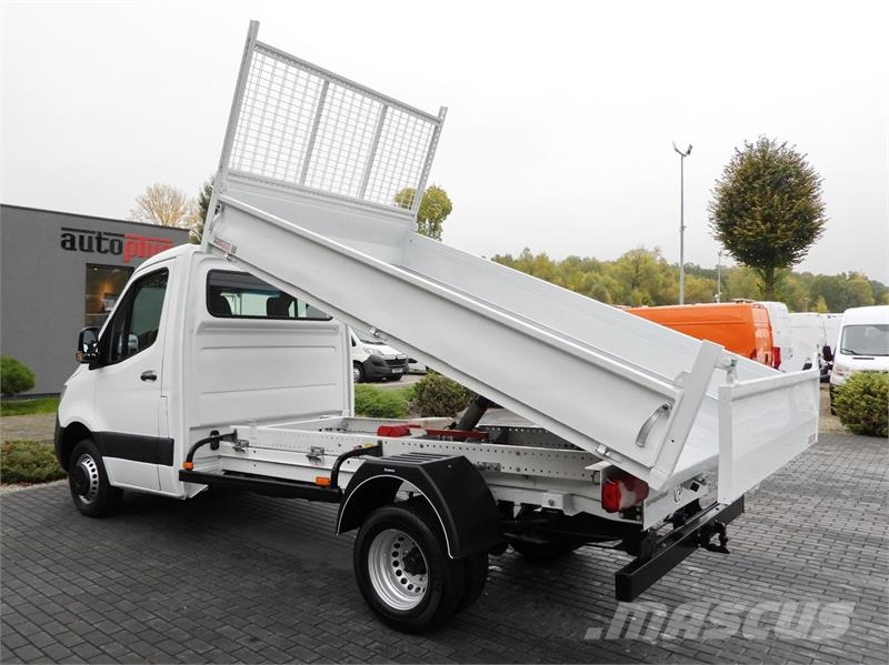 Mercedes-Benz SPRINTER 516 TIPPER CRUISE CONTROL TWIN WHEELS Sklápěcí dodávky