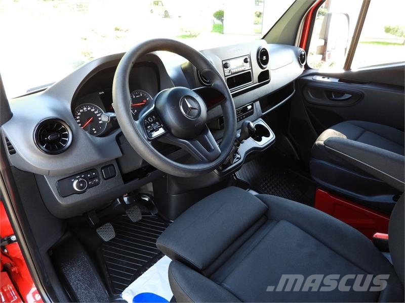 Mercedes-Benz SPRINTER 316 TARPAULIN LIFT 8 PALLETS WEBASTO Skříňová nástavba