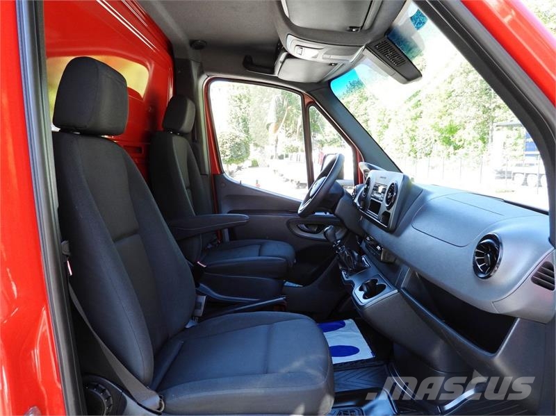 Mercedes-Benz SPRINTER 316 TARPAULIN LIFT 8 PALLETS WEBASTO Skříňová nástavba