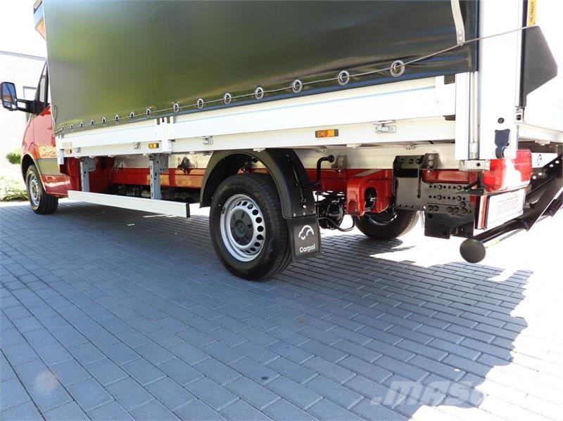 Mercedes-Benz SPRINTER 316 TARPAULIN LIFT 8 PALLETS WEBASTO Skříňová nástavba
