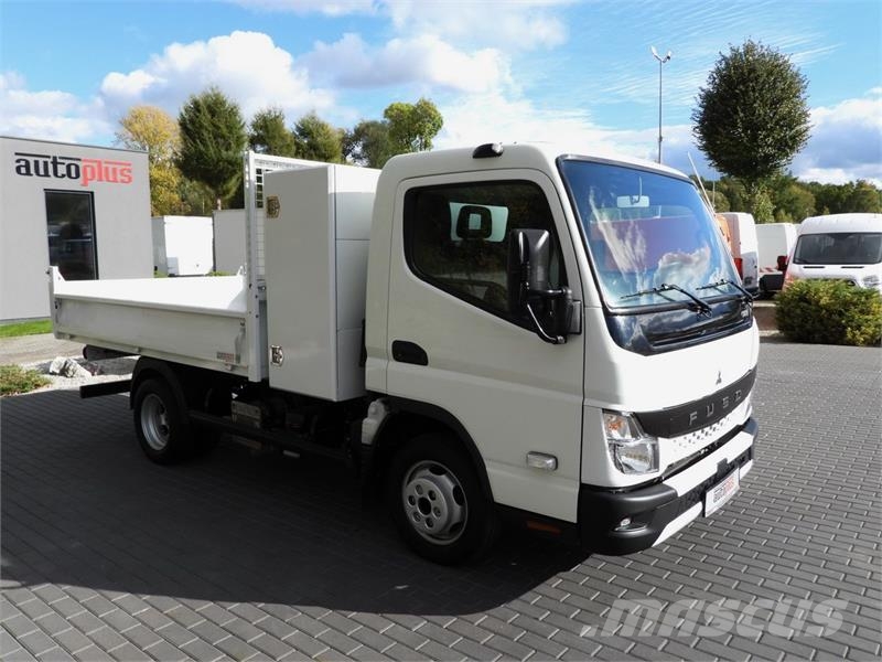 Mitsubishi CANTER  FUSO 3C15 TIPPER LED LIGHTS TWIN WHEELS Tipper vans