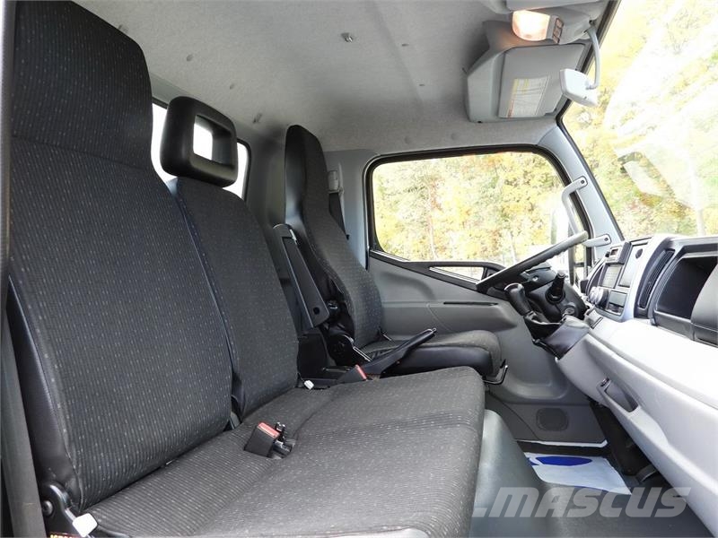 Mitsubishi CANTER  FUSO 3C15 TIPPER LED LIGHTS TWIN WHEELS Tipper vans
