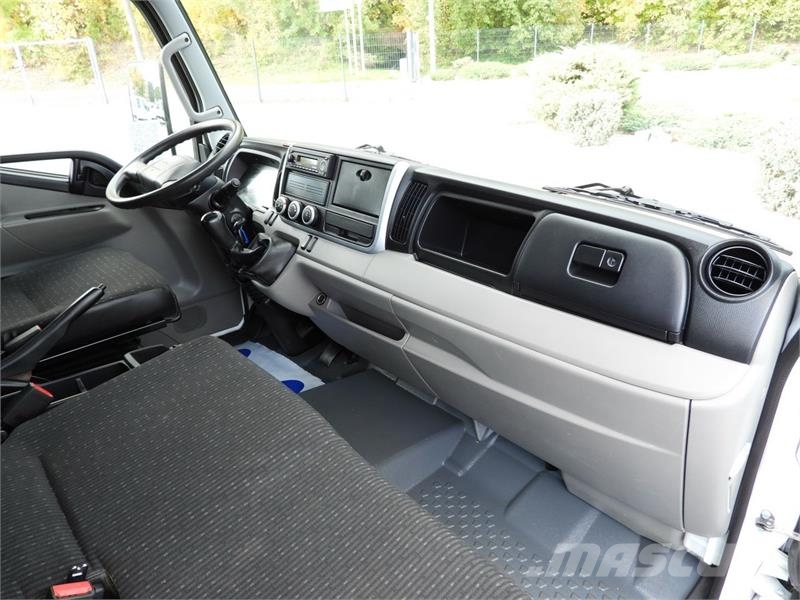 Mitsubishi CANTER  FUSO 3C15 TIPPER LED LIGHTS TWIN WHEELS Tipper vans