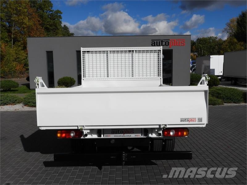 Mitsubishi CANTER  FUSO 3C15 TIPPER LED LIGHTS TWIN WHEELS Tipper vans