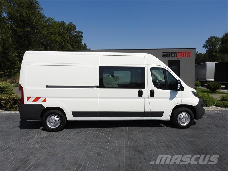 Peugeot BOXER BOX DELIVERY VAN 7 SEATS 110HP Lieferwagen