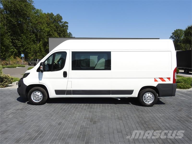 Peugeot BOXER BOX DELIVERY VAN 7 SEATS 110HP Lieferwagen