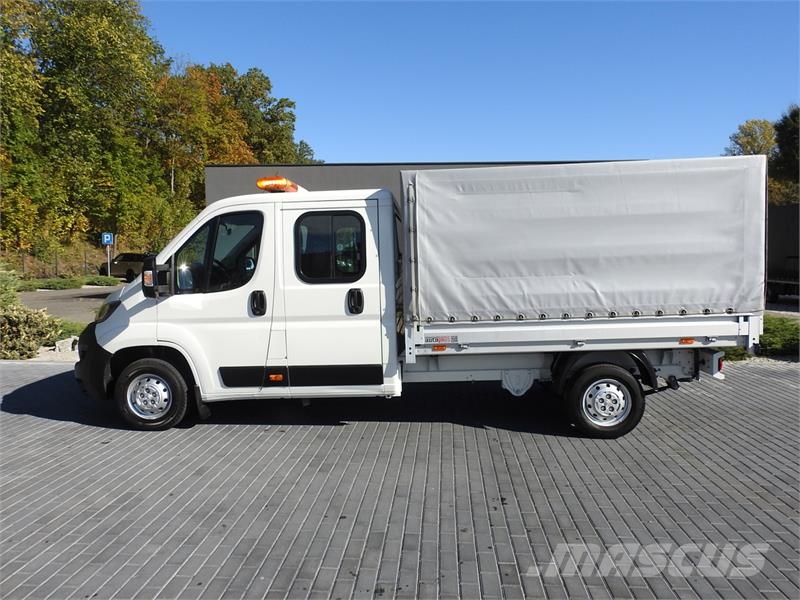 Peugeot BOXER STAKE BODY DOUBLE CABIN DOKA 7 SEATS Pickup/Sideaflæsning