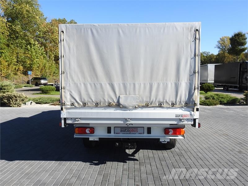 Peugeot BOXER STAKE BODY DOUBLE CABIN DOKA 7 SEATS Pickup/Sideaflæsning