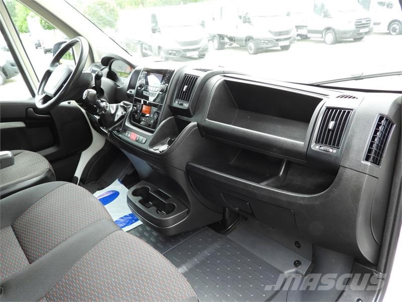 Peugeot BOXER  THREE-WAY TIPPER DOUBLE CABIN DOKA 7 SEATS Furgonetas basculantes