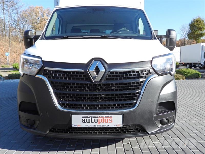 Renault MASTER BOX 8 PALLETS CRUISE CONTROL NAVIGATION هيكل صندوقي