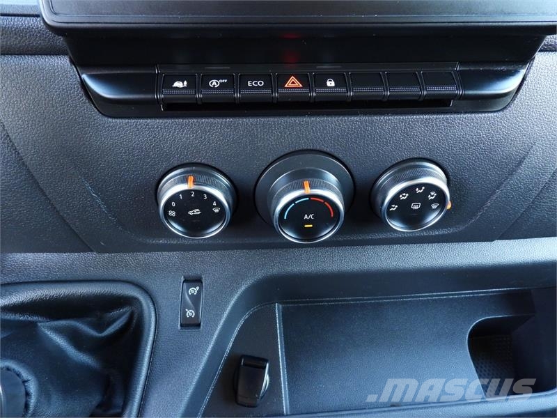 Renault MASTER BOX 8 PALLETS CRUISE CONTROL NAVIGATION هيكل صندوقي