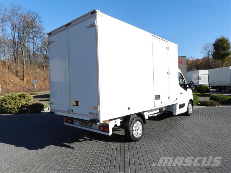 Renault MASTER BOX 8 PALLETS CRUISE CONTROL NAVIGATION هيكل صندوقي