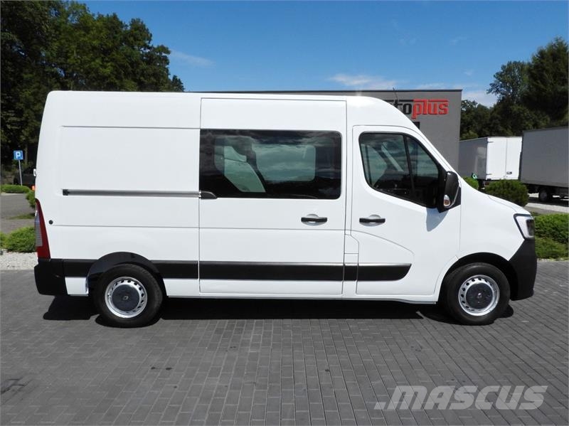 Renault MASTER  BOX DELIVERY VAN 7 SEATS CRUISE CONTROL شاحنة مقفلة