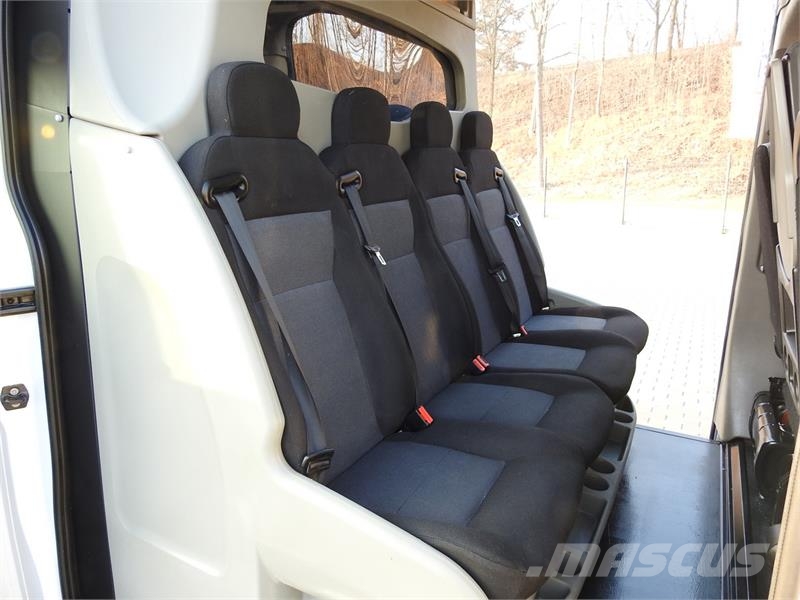 Renault MASTER BOX DELIVERY VAN 7 SEATS CRUISE CONTROL Lieferwagen