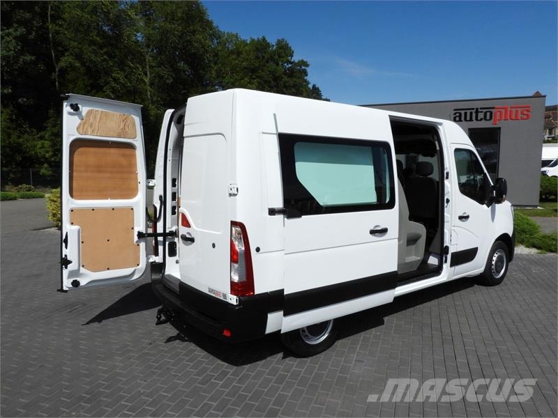 Renault MASTER  BOX DELIVERY VAN 7 SEATS CRUISE CONTROL شاحنة مقفلة