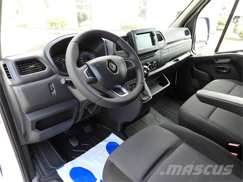 Renault MASTER BOX LIFT 8 PALLETS CRUISE CONTROL Цельнометаллический фургоны