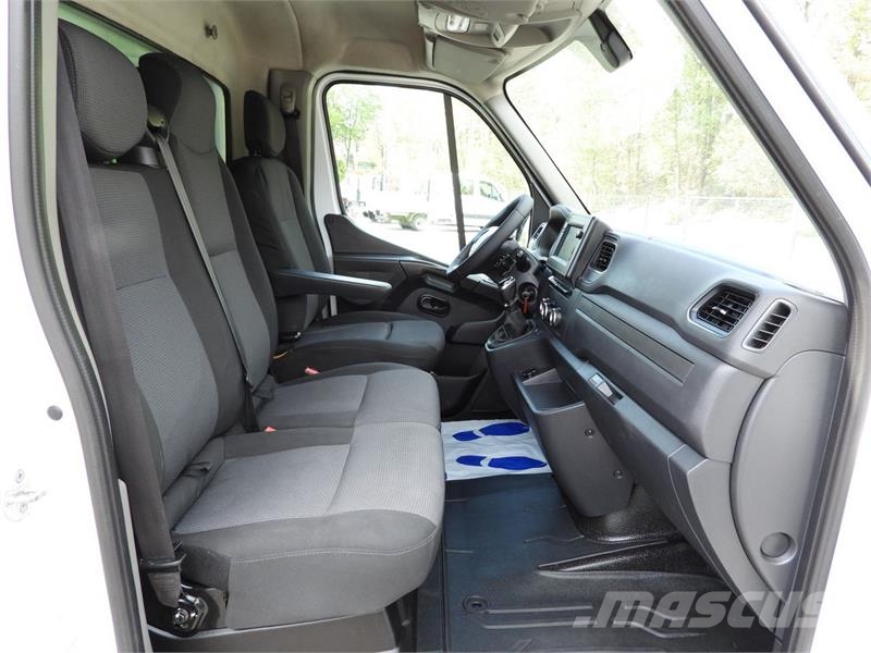 Renault MASTER BOX LIFT 8 PALLETS CRUISE CONTROL Цельнометаллический фургоны