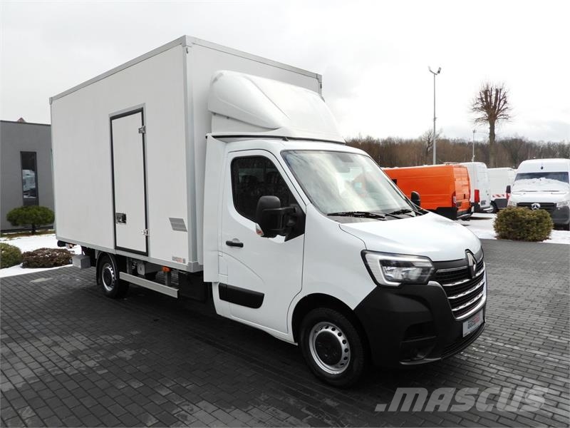 Renault MASTER  BOX LIFT 8 PALLETS CRUISE CONTROL Vehículos de caha cerrada