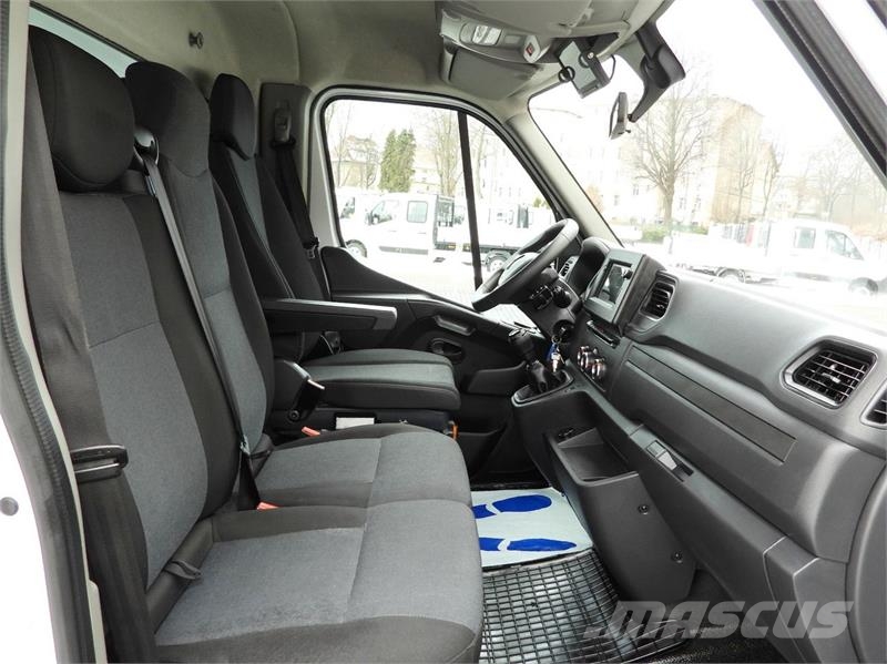 Renault MASTER  BOX LIFT 8 PALLETS CRUISE CONTROL Vehículos de caha cerrada
