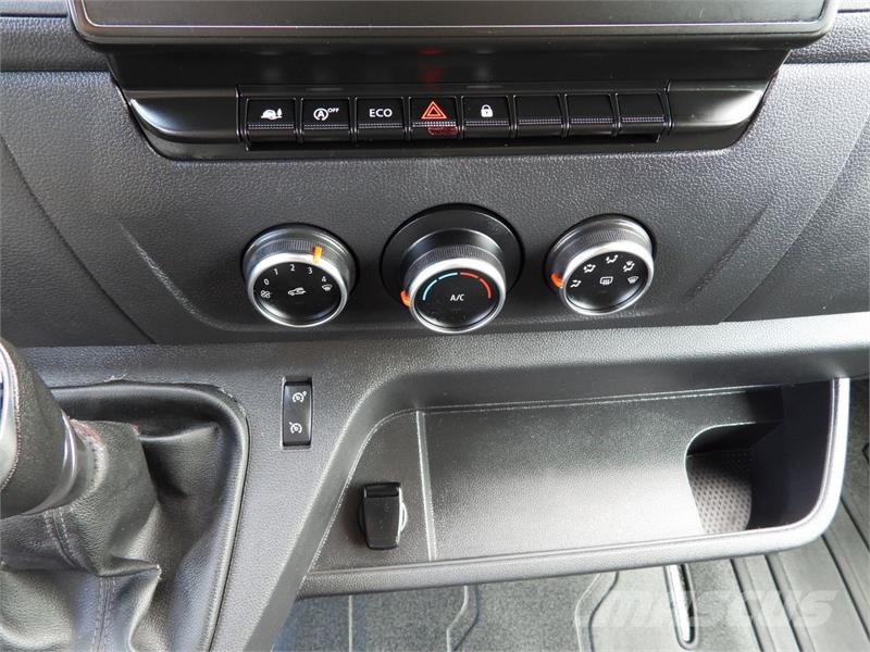 Renault MASTER BOX LIFT 8 PALLETS CRUISE CONTROL Цельнометаллический фургоны